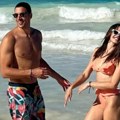 Oglasio se Vlada Vuksanović. Dok svi bruje o njegovom razvodu od fatalne brinete, on pokazao kako uživa: Ispred njega čaše…