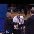(VIDEO) Odavno neko nije „odlepio“ kao Erdem Džan