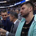 Brat Nikole Jokića udario navijača – NBA pokreće istragu /video/