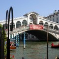 Колико је Венеција зарадила од туристичке таксе за само 11 дана?