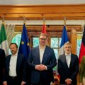 "Ne odustajemo od konstruktivne i odgovorne politike": Vučić se sastao sa ambasadorima zemalja Kvinte