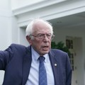 Sanders savetuje Bajdena Fokus kampanje da bude na političkim pitanjima važnim za radničku klasu