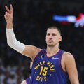 Kendrik Perkins „dokačio“ Jokića: Kada se Lebron sa 40 umori…