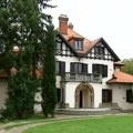 Ovo je vila oko koje se estradnjaci otimaju godinama! Beogradska kultna kuća poznata po jednom čoveku, a zbog ovoga je htela…