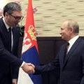 Vučić čestitao Putinu Dan Rusije