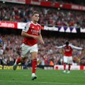 Arsenal deklasirao Lids, dva gola Đekereša – Totenhem razbio Siti, Aston Vila baš slaba na startu sezone