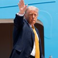 (Video) Novinar: "Što i dalje napadate Iran kad niste ništa postigli?" Tramp: "Najgori ste!"
