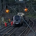 (Foto) "Ljudi su plakali i vrištali, sav sam od krvi!" Prve slike stravičnog sudara vozova u Britaniji: Ima mrtvih, u bolnici…