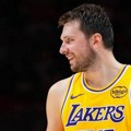 Lejkersi dali 261 milion dolara za četiri igrača: Prave Luki Dončiću potpuno novi tim za NBA titulu