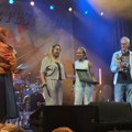 "Moj otac je verovao da muzika ne poznaje granice" Ćerka Šabana Bajramovića uručila nagradu Boney M i održala emotivan govor…
