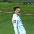 Au, šta uradi štoper u Hrvatskoj! Uzeo loptu, nosio je 60 metara i dao gol sezone! (video)