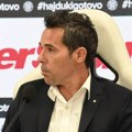 Hrvatski trener ponizio fudbalera Hajduka! Obrukao ga, pa poljubio pred celim stadionom!