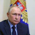 Putin: Postoje uslovi za dalji razvoj, niko spolja neće suzbiti volju Rusa