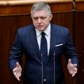 FOTO Fico plivao u Dunavu nakon spekulacija o njegovom zdravlju