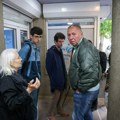 Građani i narodni poslanik Grgur odbranili Ljijanu od izvršitelja! Drama na Zvezdari (foto)