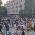 Blokade u Srbiji: Protesti u Novom Sadu u ulicama gde navodno žive Maja Gojković i rektor Madić