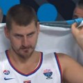 VIDEO Ovo Jokić nikada ne radi u Denveru: Ono što je učinio na klupi izazvalo je lavinu reakcija