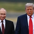 Tramp je vikao, a Putin nije prestajao da priča o istoriji: Isplivali detalji istorijskog sastanka! Na slikama osmesi, a iza…