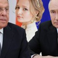 Putinova ćerka hoće glavu Sergeja Lavrova? Huška oca da ga skloni, ovo joj je plan