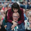 Kancelar Nemačke dobio podršku svoje stranke (VIDEO)