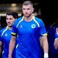 Džeko se naljutio – selektor objasnio: „Kao treneru mi je želja da to izgleda bolje“