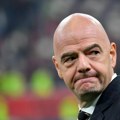Đani Infantino optužen da je bio na 2 meča u isto vreme? Urnebesne scene na Mundijalu, evo šta se krije iza svega...