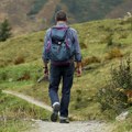 Ako svakog dana pešačite 30 minuta, dobijate nagrade i popuste