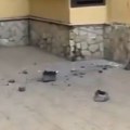 Ogromna šteta u Italiji nakon zemljotresa, celo brdo se sručilo! Stižu snimci spljeskanih vozila