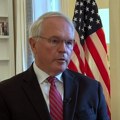 Kristofer Hil: Srbija posle izbora više neće moći da kupuje vreme za NIS, opcija B je nacionalizacija