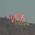 Slova "UÇK" osvanula na brdu iznad Kosovske Mitrovice