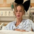 Poznata glumica je već 21 dan u bolnici zbog misteriozne bolesti: Fanovi zabrinuti zbog nove fotografije