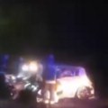 Краљево: Аутомобил изгорео после судара са камионом, возач погинуо