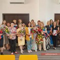 U Hotelu Vojvodina održan stručni skup medicinskih sestara: Najzaslužnijima uručene nagrade Zrenjanin - Stručni skup…