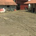 Kuće poplavljene i odsečene od sveta, uništeni putevi: Teško stanje u Arilju nakon nevremena, na teritoriji čitave…