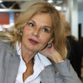 Vretenasto telo i devojački struk: Mirjana Bobić Mojsilović u 7. deceniji živi punim plućima