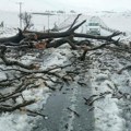 Snežna oluja izazvala katastrofu u Južnoj Africi: Skoro 50 mrtvih, bujica odnela i autobus pun učenika