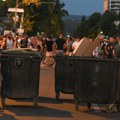 Блокаде истовремено у више градова Србије Блокирани бројни пунктови у Београду, као и мостови у Новом Саду