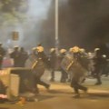 AFP: Protesti protiv vlade i incidenti u nekoliko gradova Srbije