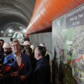 Uživo Vučić obilazi radove na najdužem tunelu u Srbiji "Iriški venac"