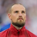 Rajković izgubio živce: Srpski golman ušao u obračun sa navijačima!