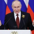Putin stigao u trodnevnu posetu Kazahstanu: Na aerodromu ga je lično dočekao Tokajev (video)