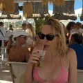 Srpska voditeljka (48) se skinula i zadala domaći zadatak: Obline sevaju, a 19 godina nije potrčala, slatkiša se nikako ne…