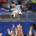 Adidas pripremio posebnu opremu za Mesijev oproštaj - "Još jedna utakmica, dres za ceo život"