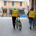 Promene za radnike Wolt, Glovo i drugih platformskih servisa u Srbiji
