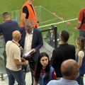 Albanski novinar osramoćen usred Tirane: Provocirao Srbe, pa je momentalno oteran! VIDEO