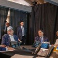 Zašto je Tramp tražio spisak svih američkih agenata? Šefovi CIA i FBI strahuju od katastrofe