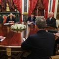 (Foto) "Šta god budete radili u Kijevu kad odete odavde..." Putin dočekao Trampove izaslanike, počeo istorijski sastanak: Ovo…