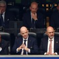 Le Mond piše: Francuzi povlače podršku Infantinu