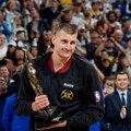 Jokiću uručena treća MVP nagrada