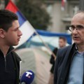 Ćacijevski šator i premijerove nekretnine